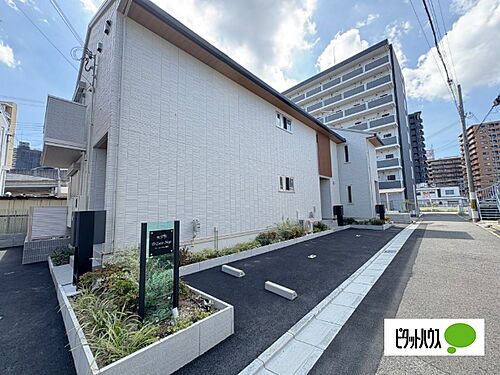 和歌山県和歌山市納定 テラスハウス