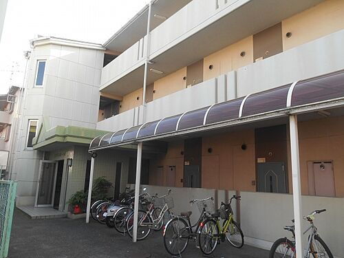 大阪府堺市西区神野町３丁 3階建 築32年4ヶ月