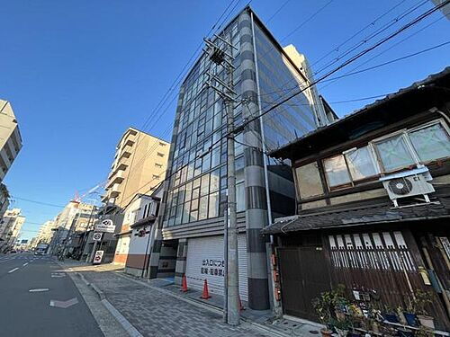 京都府京都市上京区今出川通智恵光院西入西北小路町 6階建 築33年11ヶ月