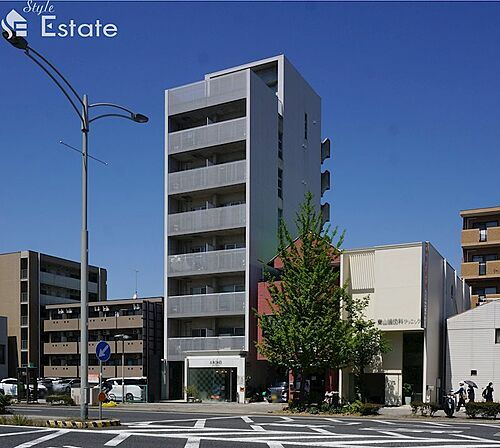 愛知県名古屋市千種区東山通２丁目 8階建 築17年3ヶ月