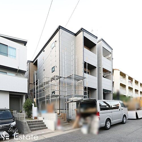 愛知県名古屋市名東区望が丘 3階建 