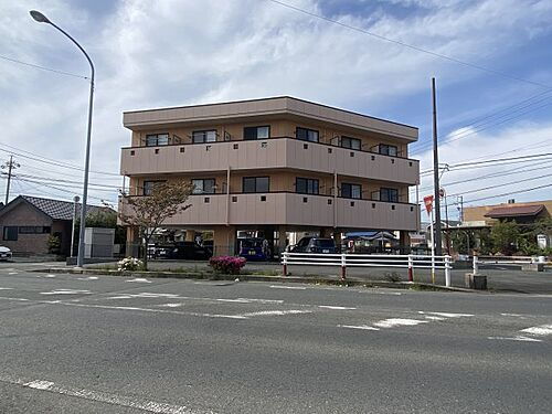 愛知県豊橋市弥生町字松原 3階建 築21年2ヶ月