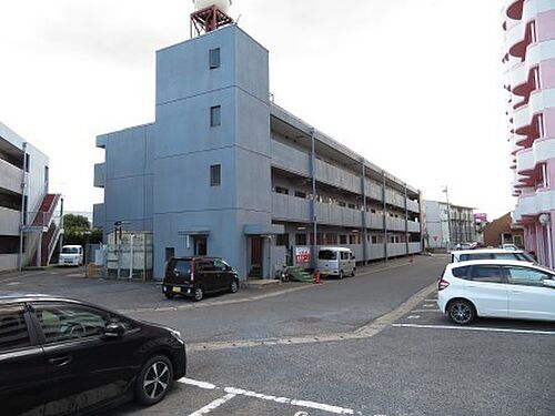 アーバンライフ中山 3階建