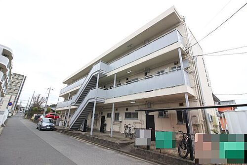 千葉県柏市北柏３丁目 3階建