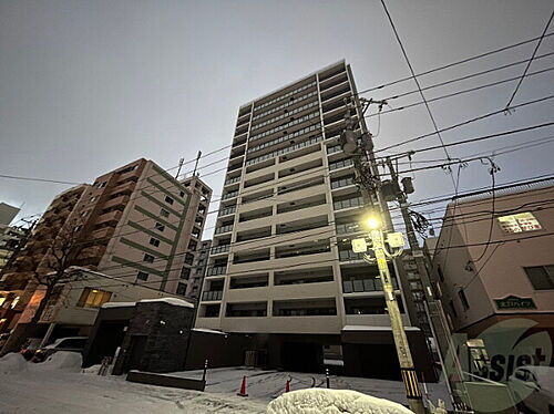 北海道札幌市北区北二十三条西３丁目 15階建 築1年未満