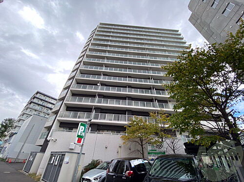 北海道札幌市中央区南六条東２丁目 15階建 築17年4ヶ月