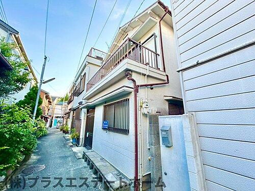 兵庫県神戸市兵庫区湊川町６丁目 2階建