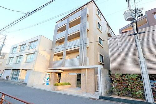 京都府京都市伏見区深草西浦町８丁目 5階建