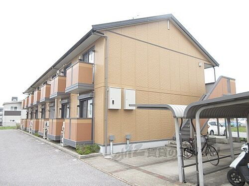 滋賀県彦根市川瀬馬場町 賃貸アパート