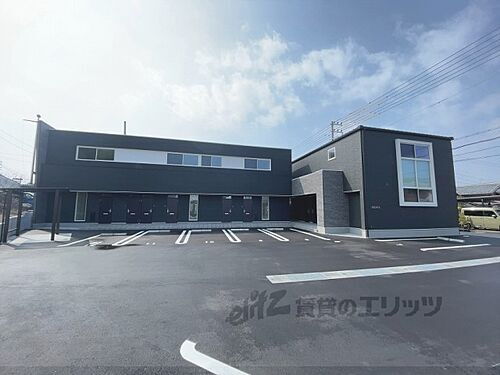 滋賀県彦根市平田町 2階建 築1年11ヶ月