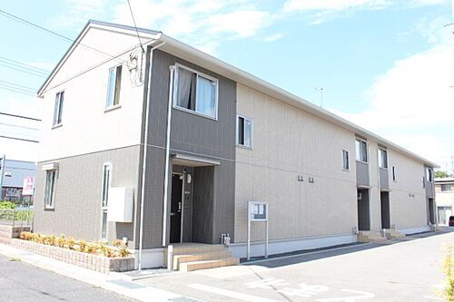 滋賀県野洲市三上 築10年11ヶ月 2階建