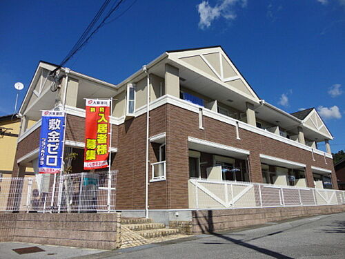 滋賀県彦根市古沢町 2階建 築18年7ヶ月