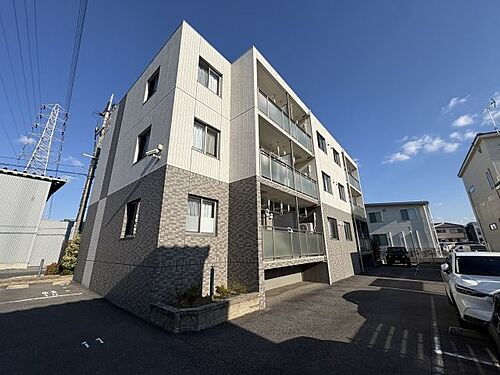 滋賀県栗東市坊袋 築12年5ヶ月 3階建