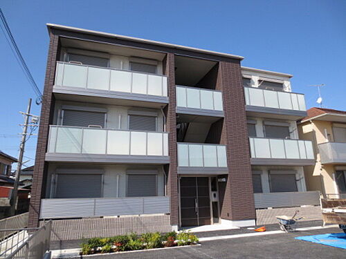 滋賀県彦根市平田町 築10年2ヶ月 3階建