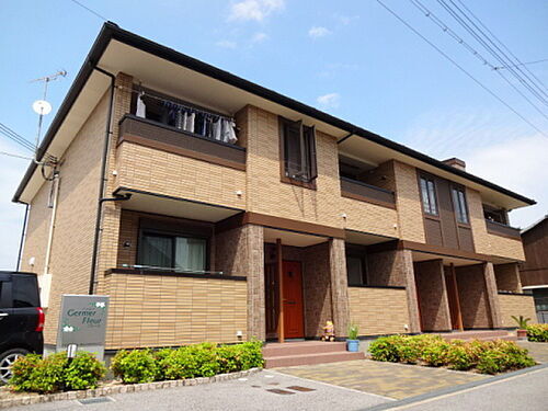 滋賀県東近江市宮荘町 築16年5ヶ月 2階建