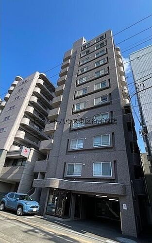北海道札幌市北区北十八条西３丁目 地上11階地下8階建 築30年6ヶ月