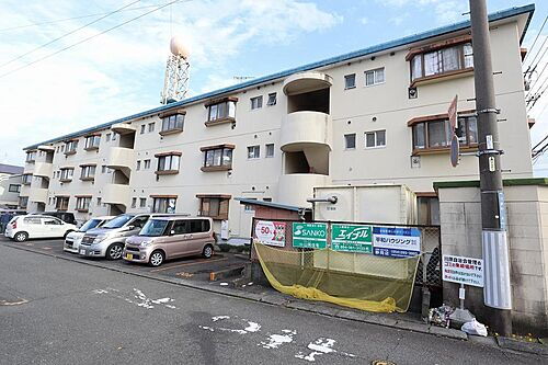 川原マンション