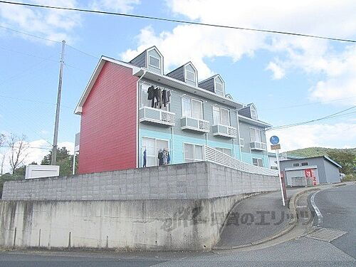 京都府南丹市園部町小桜町 築31年9ヶ月 2階建