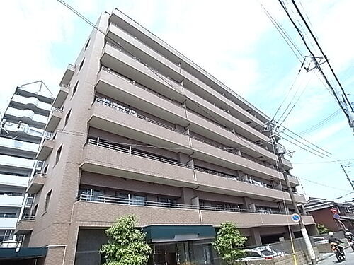 兵庫県姫路市飾磨区英賀保駅前町 8階建