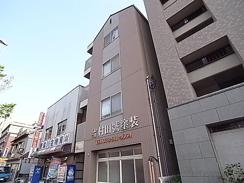 兵庫県明石市樽屋町 4階建