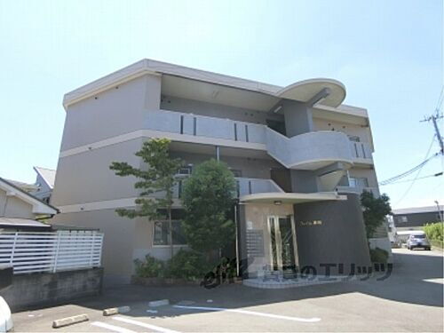 滋賀県大津市大萱５丁目 築27年9ヶ月 3階建