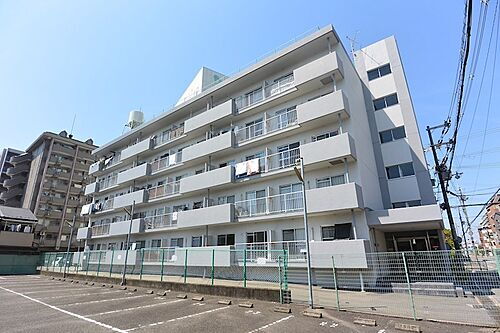 大阪府寝屋川市日新町 賃貸マンション