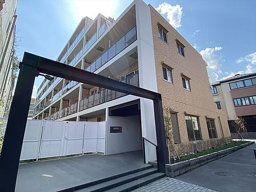 東京都新宿区大京町 5階建 築5年9ヶ月