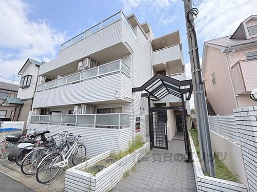 大阪府枚方市御殿山町 築36年11ヶ月 3階建