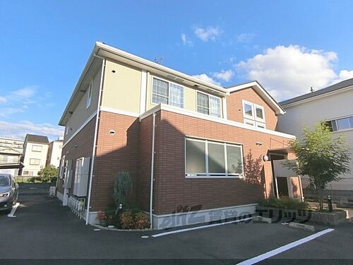 大阪府枚方市出口３丁目 築13年1ヶ月 2階建