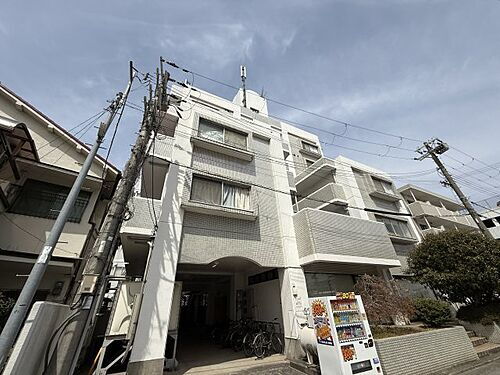 兵庫県姫路市神田町１丁目 6階建