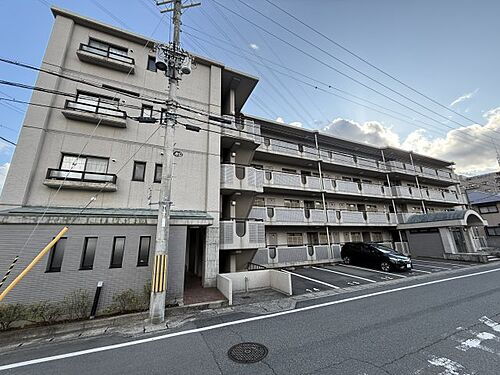 兵庫県姫路市辻井８丁目 4階建 築34年5ヶ月