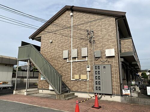 兵庫県姫路市飾磨区構３丁目 2階建
