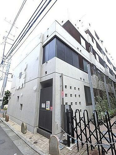 東京都世田谷区三軒茶屋１丁目 5階建 築31年2ヶ月