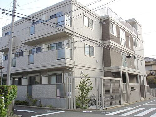 東京都世田谷区用賀４丁目 3階建 築18年5ヶ月