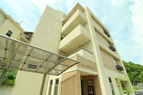 兵庫県神戸市中央区山本通４丁目 賃貸マンション