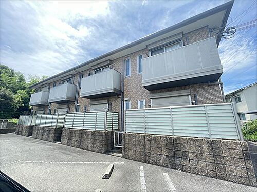 大阪府茨木市郡山２丁目 2階建