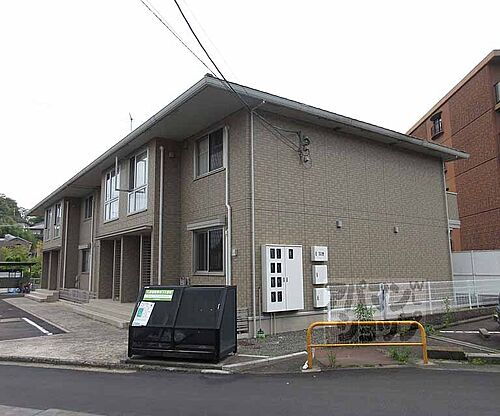 滋賀県大津市湖城が丘 築16年 2階建