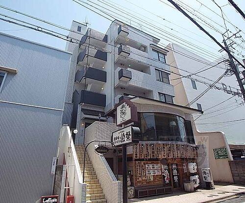 京都府京都市伏見区伯耆町 築38年2ヶ月 6階建