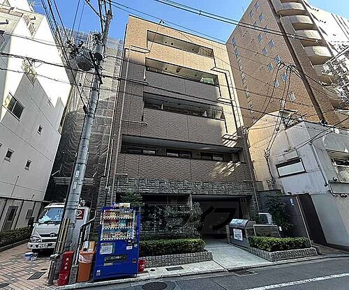 京都府京都市下京区深草町 5階建 築18年9ヶ月
