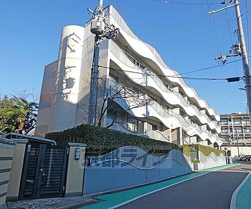 京都府京都市東山区梅宮町 築29年12ヶ月 4階建