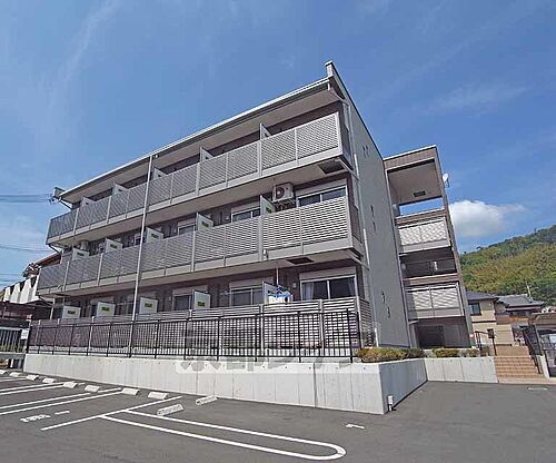 京都府乙訓郡大山崎町字大山崎 3階建 築7年7ヶ月
