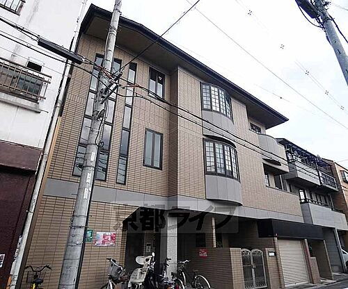 京都府京都市中京区今新在家東町 築30年10ヶ月 3階建