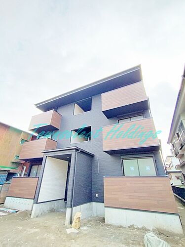 神奈川県平塚市老松町 3階建 築4年6ヶ月