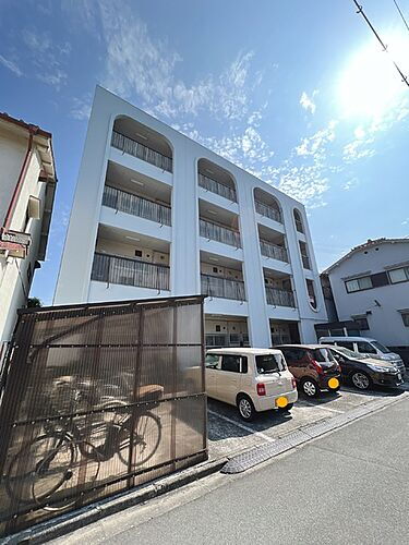兵庫県姫路市網干区余子浜 4階建