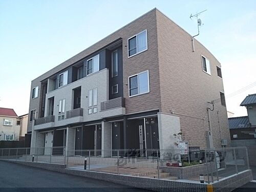 奈良県奈良市北京終町 3階建 築9年11ヶ月