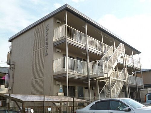 千葉県浦安市富士見２丁目 3階建 築38年4ヶ月
