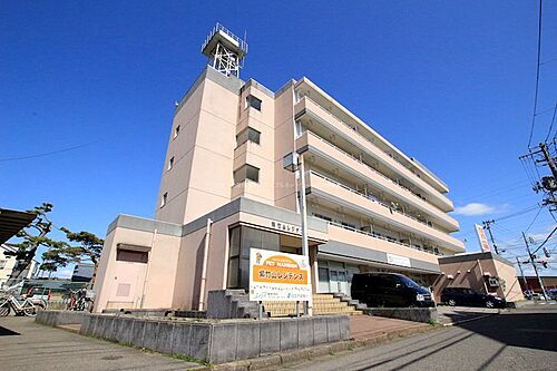 新潟県新潟市中央区紫竹山１丁目 賃貸マンション