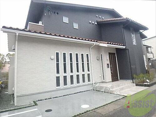 兵庫県伊丹市荒牧４丁目 賃貸アパート