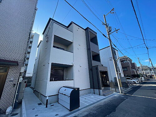 大阪府大阪市住吉区墨江１丁目 3階建 築3年