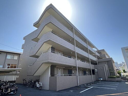 メゾンロワイヤル松田